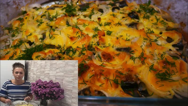 Запеченная рыба (салака) в духовке целиком с луком и