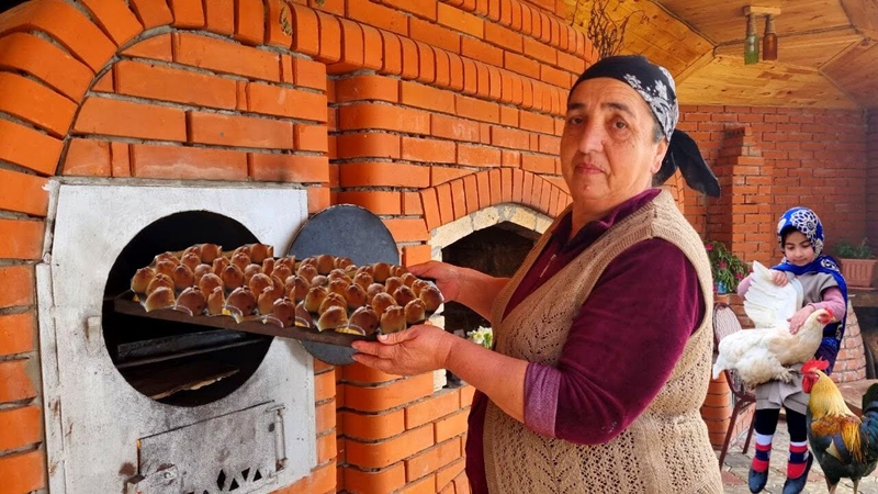 GRANDMA COOKED HEDGEHOG CANDY AND POTATO PIE IN THE