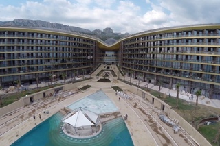 Rixos Yalta Mriya 5* DJI PHANTOM 2  (Norman Foster)(Skyview)