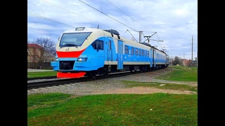 Электропоезд ЭП2Д-0107 Севастополь-Евпатория следует на станцию Евпатория-Курорт КЖД 2021