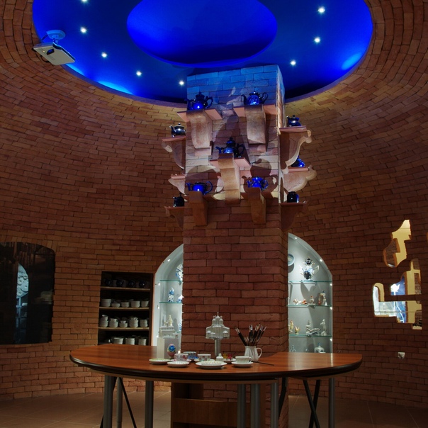 Музей фарфора великий новгород. Музейный цех фарфора великий новгород. Музейный цех фарфора великий новгород. Картинка великий новгород, «музейном цехе фарфора». Музей фарфора великом новгороде адрес.