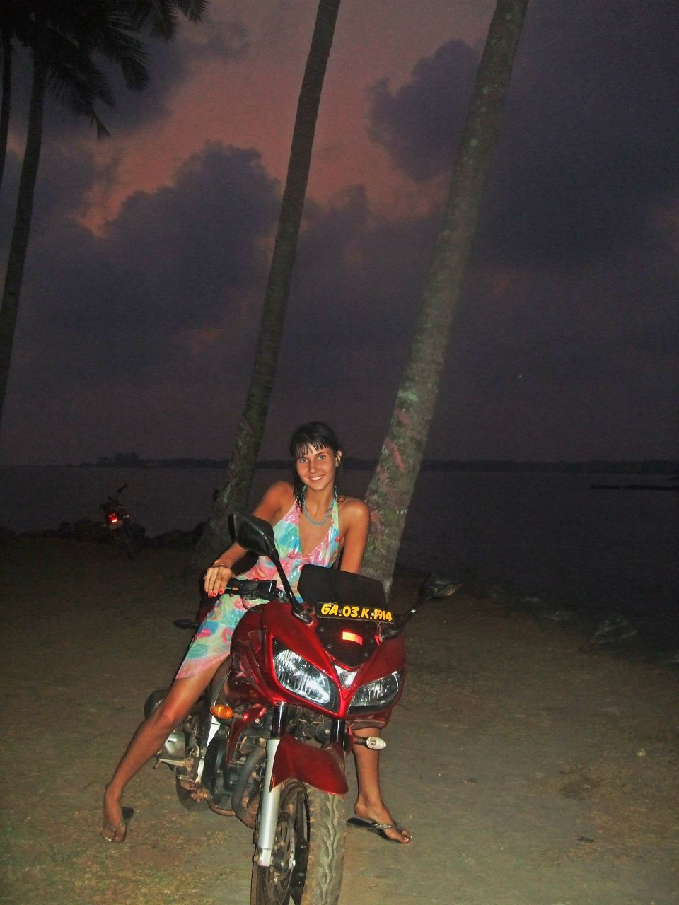 Елена Образовская | Surfers Paradise