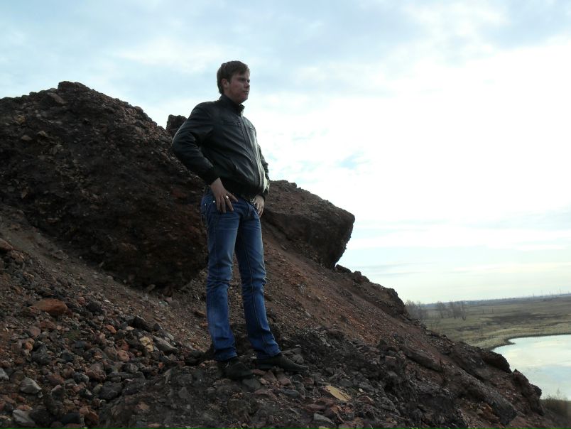 №42, Жека Серебряков, 33 года №42, Жека Серебряков, 33 года