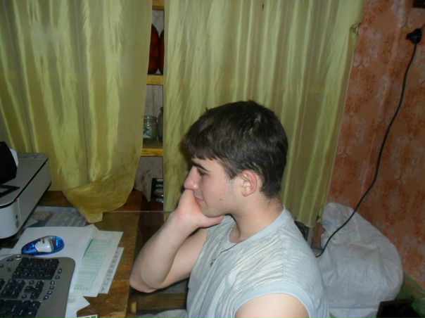 №77, Роман Алексеенко, 29 лет, Кривой Рог №77, Роман Алексеенко, 29 лет, Кривой Рог