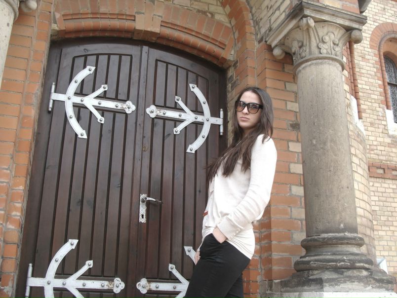 №77, Юлія Сливка, Хуст №77, Юлія Сливка, Хуст