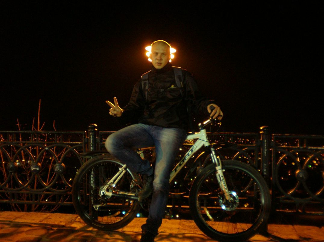 Паша Сенищ | Москва