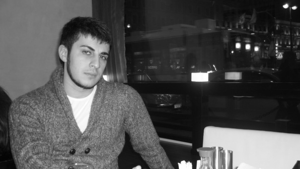 №102, Саша Чаллаари, 37 лет, Санкт-Петербург №102, Саша Чаллаари, 37 лет, Санкт-Петербург