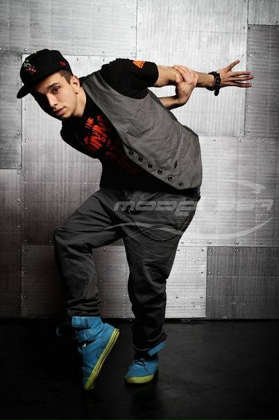 №15, Денис Петровичев, 29 лет, Санкт-Петербург №15, Денис Петровичев, 29 лет, Санкт-Петербург