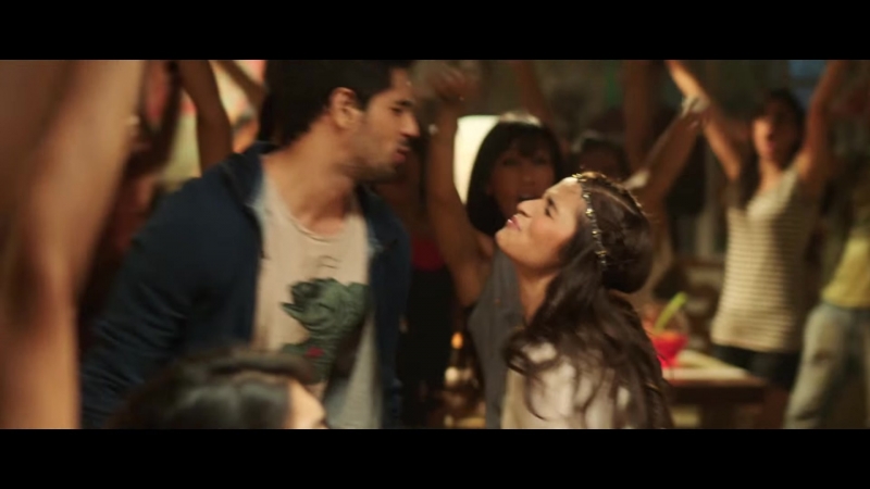 Kar Gayi Chull Kapoor Sons Sidharth Malhotra Alia Bhatt Badshah Amaal Mallik
