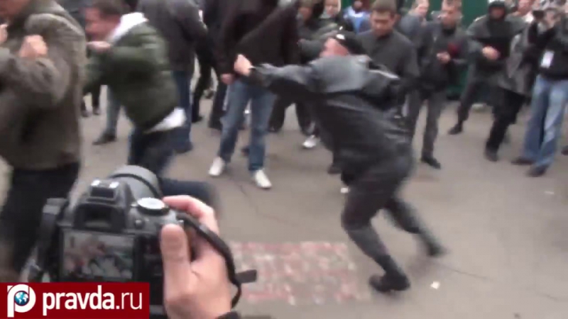 Разрешенный гей парад в Москве.