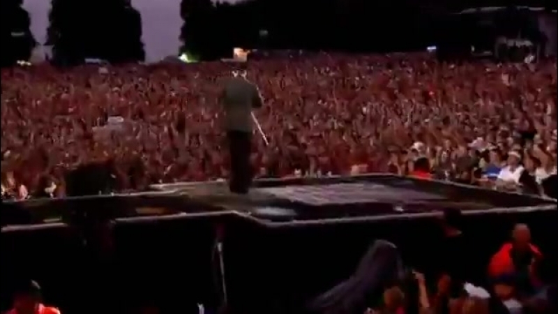 Robbie Williams Me and my