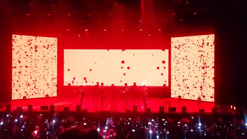 VK 190605 MONSTA X fancam Shoot Out The 3rd World Tour We Are Here in