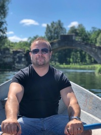 Александр Дудин