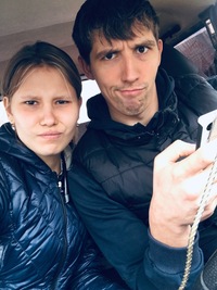 Евгений Ларионов