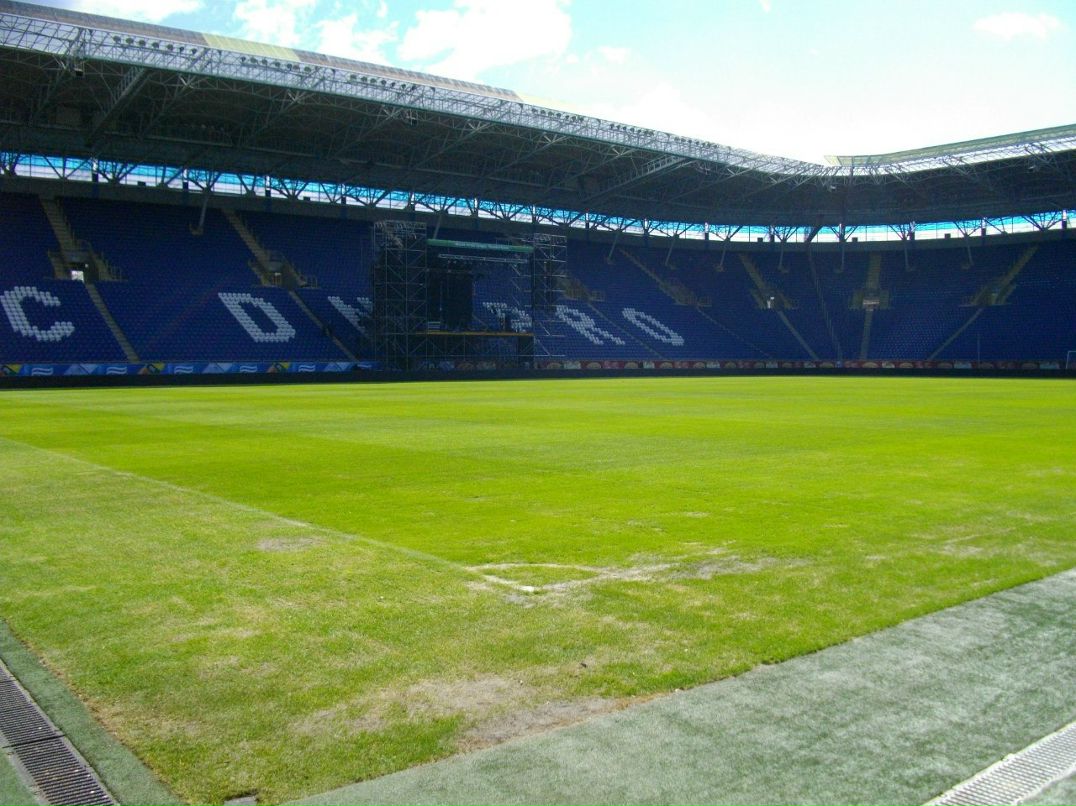 Макс Брюхов | Днепр (Днепропетровск)