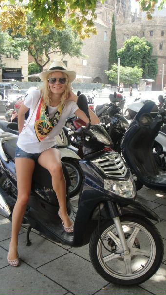 №8, Юлия Буряк №8, Юлия Буряк