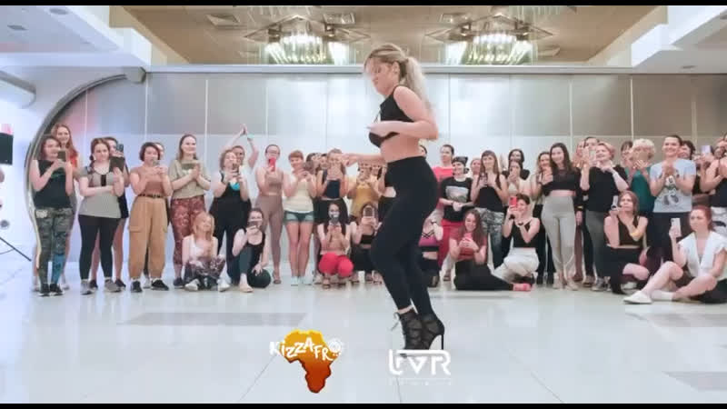 Видео от Chicas,