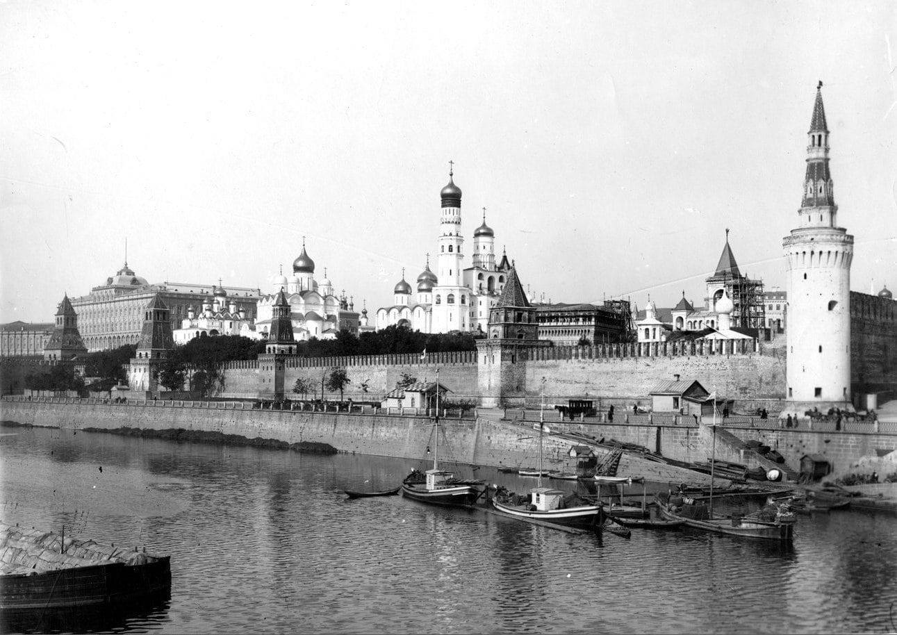 москва кремль история