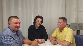 “Оргия президентов или фак-сейшн Путина и Медведева“.